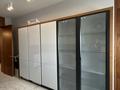 4-бөлмелі пәтер · 151 м² · 6/6 қабат, мкр Ерменсай 25/1блок9, бағасы: 1.3 млн ₸ в Алматы, Бостандыкский р-н — фото 12