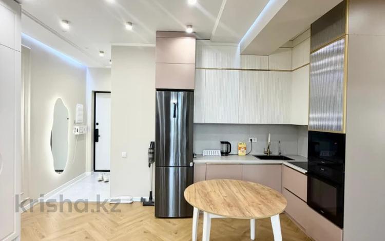 4-комнатная квартира · 80 м² · 6/12 этаж, Абая за 105 млн ₸ в Алматы, Бостандыкский р-н — фото 15