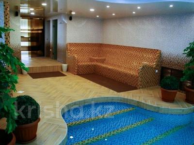 Дом · 8 комнат · 400 м², мкр Шубар 32 — Халел досмухамед улы 32 за 120 000 〒 в Астане, Есильский р-н