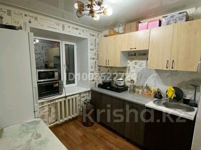 1-бөлмелі пәтер · 32 м² · 2/5 қабат, Московская 23 — Больница рядом школа 9,садик капуста, садик инкарим, бағасы: 5.5 млн 〒 в Шахтинске