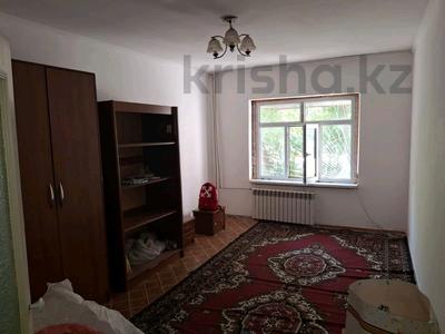2-комнатная квартира · 50 м² · 1/5 этаж, мкр Север 17 — Рыскулова за 18.5 млн ₸ в Шымкенте, Аль-Фарабийский р-н