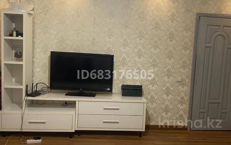 3-бөлмелі пәтер · 103 м² · 4/10 қабат, мкр Аксай-1А 27Б — Толе би Яссауи, бағасы: 56 млн ₸ в Алматы, Ауэзовский р-н — фото 2