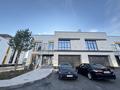 Отдельный дом · 5 комнат · 480 м² · 10 сот., ул. А-359 3 — Таунхаус в Депутатском городке за 320 млн ₸ в Астане, Сарайшык р-н