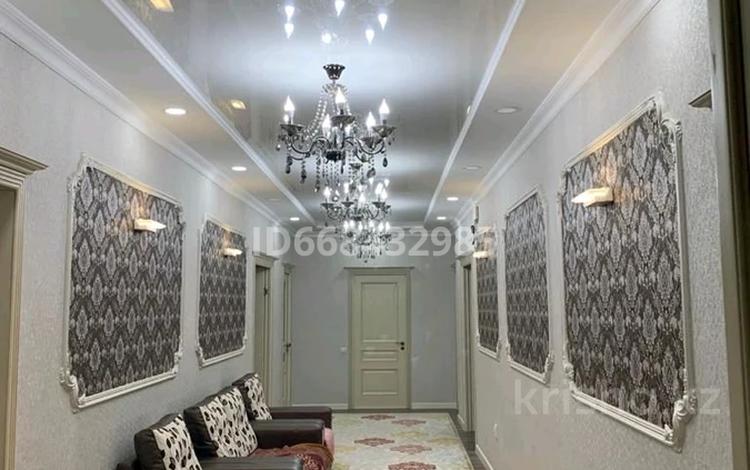 4-комнатная квартира · 165.9 м² · 3/5 этаж, 31Б мкр 28/1 за 51 млн ₸ в Актау — фото 2