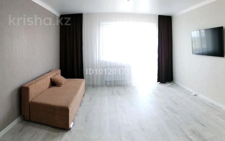 1-бөлмелі пәтер · 47 м² · 7/9 қабат, Мкр. Юбилейный 5, бағасы: 27 млн ₸ в Костанае — фото 2