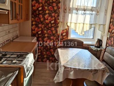 3-бөлмелі пәтер · 60 м², Кошкарбаева 11, бағасы: 10 000 ₸ в 