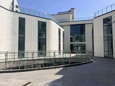 Дүкендер мен бутиктер, қоғамдық тамақтану орны, сұлулық салондары, медорталықтар мен дәріханалар, кабинеттер және жұмыс орындары · 400 м², бағасы: 6 млн ₸ в Алматы, Медеуский р-н