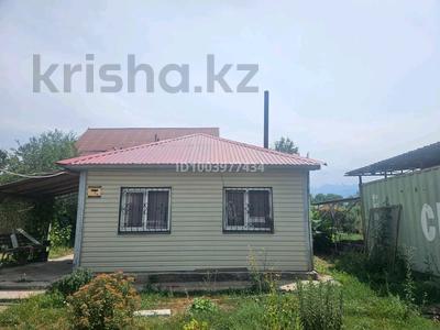 Отдельный дом · 3 комнаты · 40 м² · 5 сот., ПКСТ АЗОК участок 53 53 — Дальше Иссыкского поворота за 15 млн 〒 в Есик