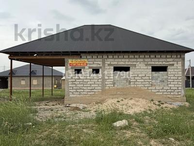 Жеке үй · 4 бөлме · 110 м² · 8 жүзд., Сәуле ш/а, Мкр Сауле ,улица Акжайкын — 148/129 мектеп қасында,военный часть, бағасы: 15 млн ₸ в Шымкенте, Аль-Фарабийский р-н