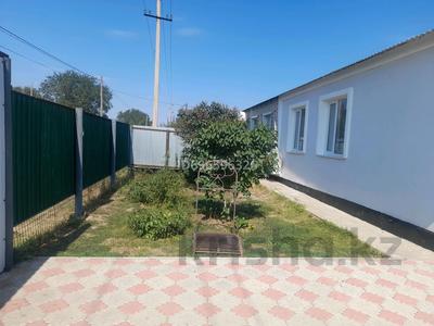 Часть дома · 3 комнаты · 110 м² · 5.8 сот., мкр. Зачаганск пгт, Мкр. Автомобилист 160 — Есет Азербаева и Х. Доспановой за 27 млн ₸ в Уральске