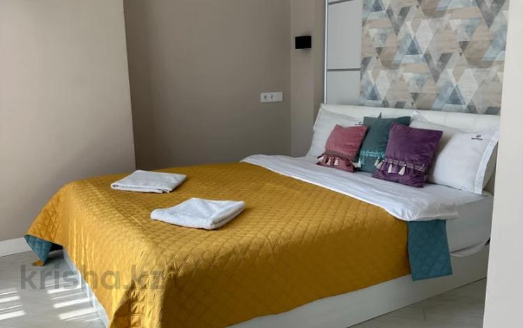 2-комнатная квартира · 70 м² · 4 этаж, Алиханова 37/4 за 28 000 ₸ в Караганде — фото 3