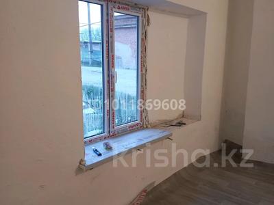 2-бөлмелі пәтер · 32 м² · 1/3 қабат, Сейфулина 15, бағасы: 90 000 ₸ в Шалкар