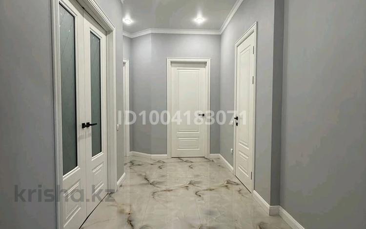 3-комнатная квартира · 75 м² · 3/5 этаж, мкр Юго-Восток, Мкр Юго-Восток, Таттимбета 16/1 — Сдаётся 3-комнатная квартира в ЖК Тумар (с сентября) за 400 000 ₸ в Караганде, Казыбек би р-н — фото 24