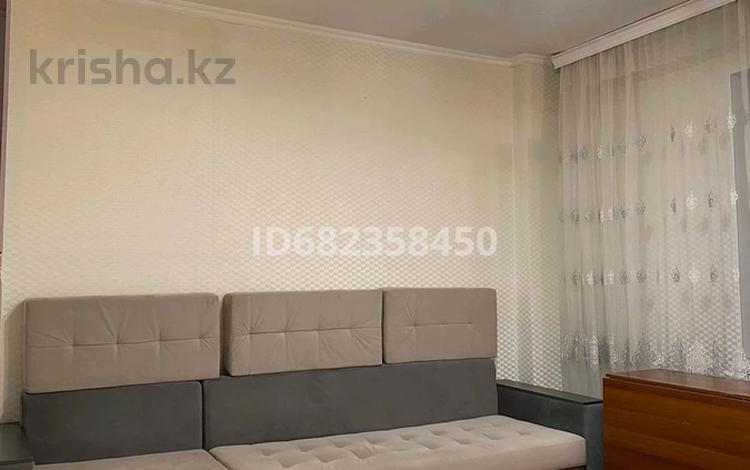 2-комнатная квартира, 68 м², 5/5 этаж, мкр Акбулак 149 за 35 млн 〒 в Алматы, Алатауский р-н — фото 2