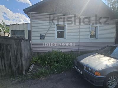 Отдельный дом · 3 комнаты · 80 м² · , Макаренко 43 за 9 млн ₸ в Семее