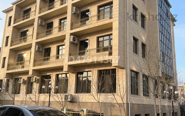 Офисы · 2000 м² за 8 млн ₸ в  — фото 2