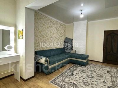 4-бөлмелі пәтер · 89 м² · 2/5 қабат, 10микрорайон 17, бағасы: 30 млн 〒 в Таразе