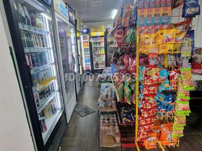 Еркін, кеңселер, дүкендер мен бутиктер, қоймалар, қоғамдық тамақтану орны, сұлулық салондары, медорталықтар мен дәріханалар, білім орталықтары, ойын-сауық, конференц-залдар, кабинеттер және жұмыс орындары, студиялар · 82 м², бағасы: 500 000 〒 в Алматы