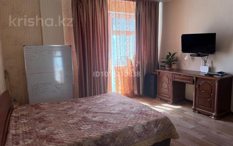 1-бөлмелі пәтер · 52 м² · 9/14 қабат, Туркестан 4А, бағасы: 29.5 млн ₸ в Астане, Есильский р-н — фото 2