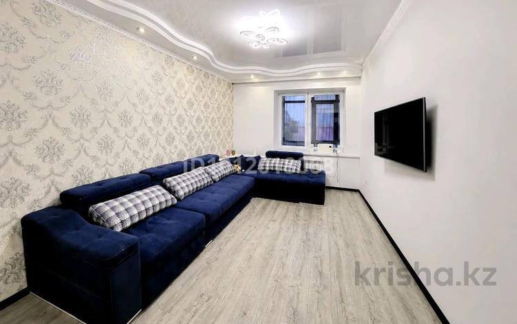 1-комнатная квартира · 55 м² · 1/5 этаж, мкр Жана Орда — проспект Абулхайр хана за 250 000 ₸ в Уральске — фото 12
