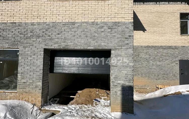 Отдельный дом · 4 комнаты · 153.8 м² · 2 сот., мкр Михайловка , Крылова 21/7 — Кардиологический центр за 72 млн 〒 в Караганде, Казыбек би р-н — фото 2