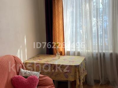 Аренда квартир в Алматы: 2-комнатная квартира · 45 м² · 1/5 этаж · помесячно, мкр Казахфильм — Конечная автобусная за 220 000 〒 2-комнатная квартира · 45 м² · 1/5 этаж · помесячно, мкр Казахфильм — Конечная автобусная за 220 000 〒 в Алматы, Бостандыкский р-н