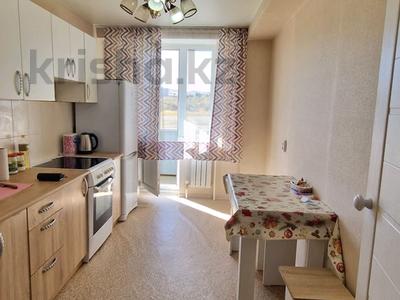 2-бөлмелі пәтер, 60 м², 1/9 қабат, Аль-Фараби 28 — КШТ,Есенберлина,Казыбек би,Сатпаева, бағасы: 22.5 млн 〒 в Усть-Каменогорске