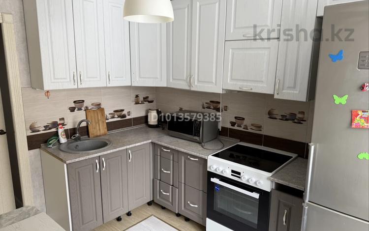 3-комнатная квартира · 65 м² · 1/9 этаж, мкр Юго-Восток, Волочаевская 39 — Первый дом на пересечении улиц Бухар Жырау и ул.Волочаевская за 250 000 ₸ в Караганде, Казыбек би р-н — фото 2