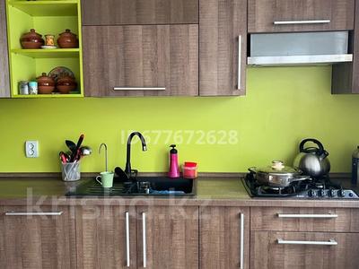 Отдельный дом · 4 комнаты · 330 м² · 12 сот., мкр Кайрат за 1 млн ₸ в Алматы, Турксибский р-н