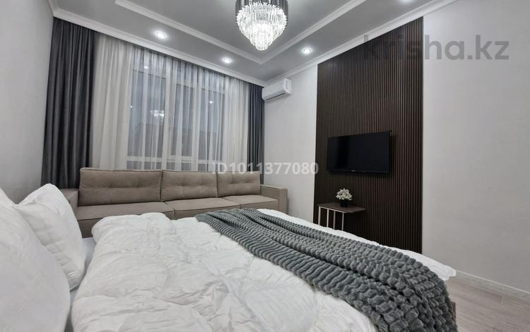1-комнатная квартира · 50 м² · 11/12 этаж, Торекулова 95 — Сейфуллина за 2 500 ₸ в Алматы, Алмалинский р-н — фото 3
