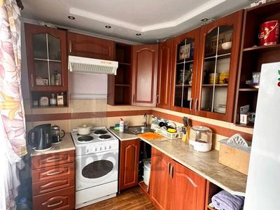 3-бөлмелі пәтер · 64 м² · 4/5 қабат, Б. Жирау 246, бағасы: 15 млн ₸ в Экибастузе