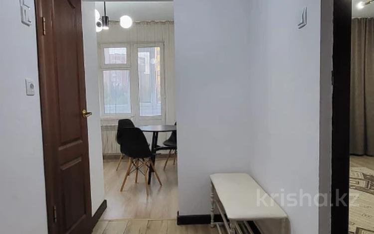 1-бөлмелі пәтер · 35 м² · 2/5 қабат, 11 ш/а., бағасы: 14.5 млн ₸ в Актобе, мкр 11 — фото 2