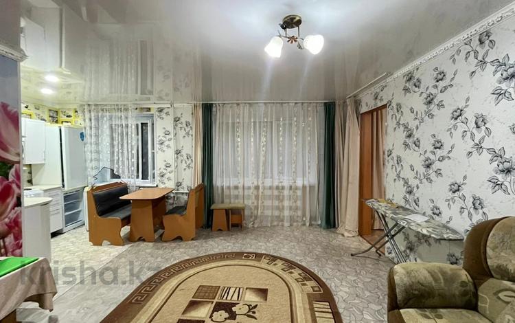 2-комнатная квартира · 43 м² · 1/4 этаж, Гагарина 19 — Маг. Восток, кафе Сафари, районная больница за 6 млн ₸ в Топаре — фото 7