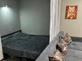 2-комнатная квартира · 60 м² · 5/5 этаж, Сатпаева — Расположение просто отличное: снизу строительный магазин, торговый дом «Пирамида», Янтарь, Магнум, множество продуктовых и мясных магазинов, аптек и кафе. В шаговой доступности вокзал и привокзальная площадь. Через дорогу — больница, а также множество детских садов, школ и ЖД колледж. за 260 000 ₸ в Петропавловске — фото 9