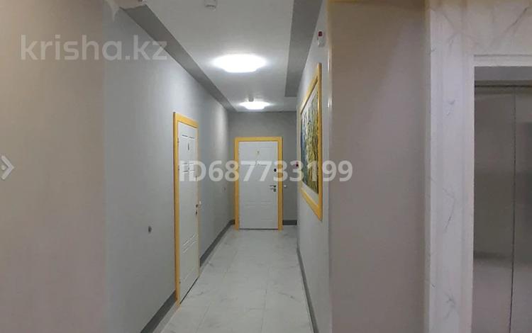 1-комнатная квартира · 40 м² · 14/24 этаж, мкр Пригородный, Сауран 15/3 за 200 000 ₸ в Астане, Есильский р-н — фото 2