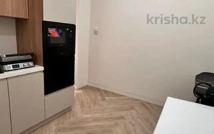 4-бөлмелі пәтер · 130 м² · 2/8 қабат, Арайлы, бағасы: 165 млн ₸ в Алматы, Бостандыкский р-н — фото 2