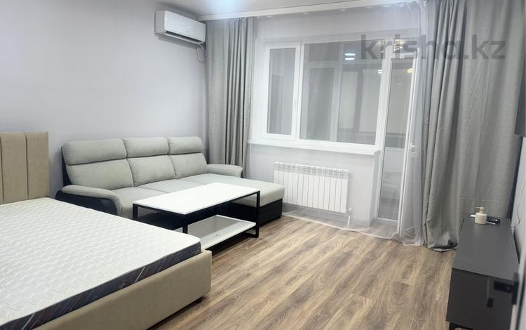 1-комнатная квартира · 47 м² · 11/14 этаж, Мангилик ел 62/3 за 280 000 ₸ в Астане, Есильский р-н — фото 2