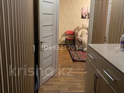 2-комнатная квартира, 41.5 м², 4/5 этаж, мкр Аксай-2 19 за 35 млн 〒 в Алматы, Ауэзовский р-н