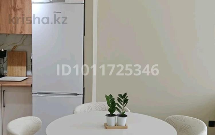2-комнатная квартира · 41 м² · 12/16 этаж, мкр Шымсити, ​Туркия 1280/2 за 250 000 ₸ в Шымкенте, Абайский р-н — фото 2