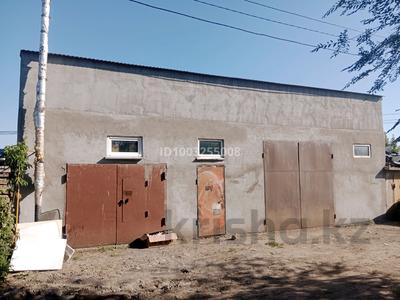 Гараж · 200 м² · мкр Айгуль — Гаражи Восток за 16 млн 〒 в Уральске
