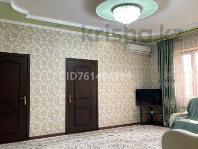 Отдельный дом · 5 комнат · 180 м² · 10 сот., Койкельди батыра 4/2 за 45 млн 〒 в Шымкенте, Енбекшинский р-н