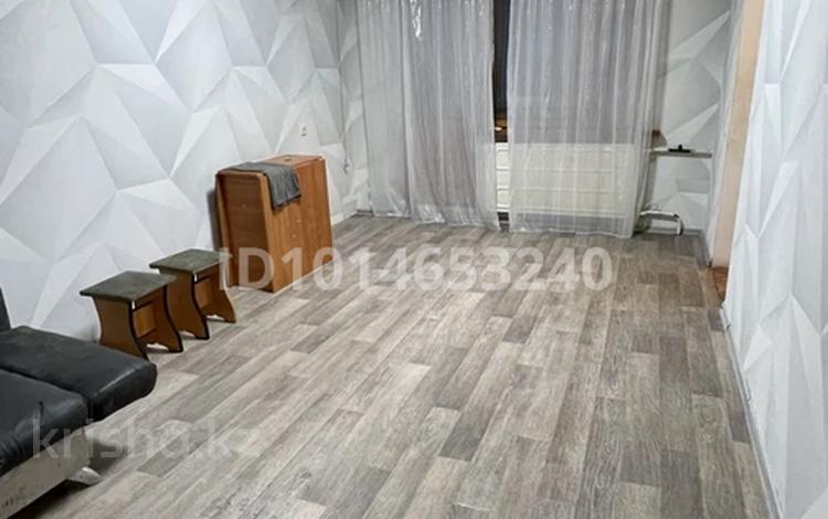 2-комнатная квартира · 48 м² · 5/5 этаж, Абая 117/1 за 100 000 ₸ в Уральске — фото 2
