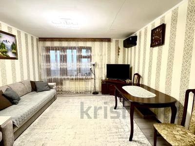 3-бөлмелі пәтер · 63 м² · 7/9 қабат, Курмангазы, бағасы: 22 млн ₸ в Уральске, мкр Школьник