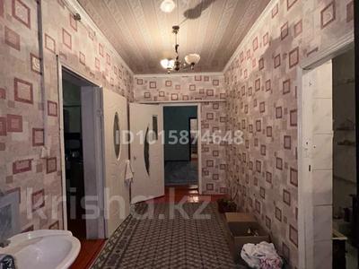 5-комнатная квартира · 200 м², Арай 8 8 за 90 000 ₸ в Шиели