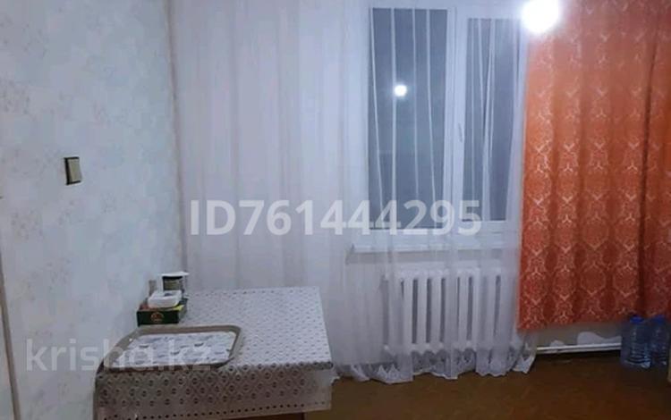1-бөлмелі пәтер · 36 м² · 2/9 қабат, 4 мкр 18, бағасы: 120 000 ₸ в Аксае — фото 2