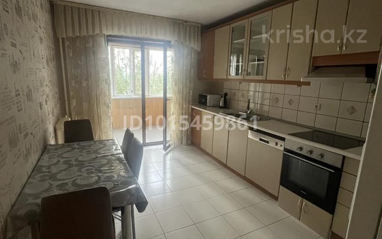 4-комнатная квартира · 115 м² · 3/9 этаж, Мкр Самал 10 — Республика за 360 000 ₸ в Астане, Сарыарка р-н — фото 2