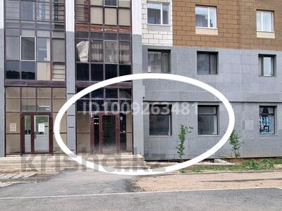 Свободное назначение, офисы, магазины и бутики, склады, общепит, салоны красоты, бани, гостиницы и зоны отдыха, медцентры и аптеки, образование, развлечения · 93 м² за 55 млн 〒 в Астане, Алматы р-н