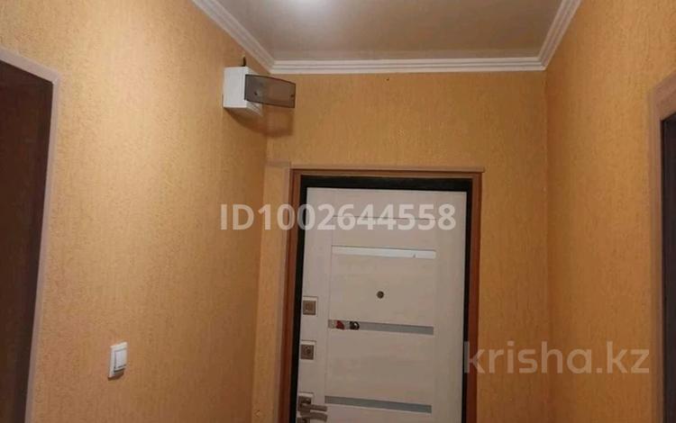 3-бөлмелі пәтер · 79 м² · 4/5 қабат, 13-й мкр 48, бағасы: 21 млн ₸ в Актау — фото 2