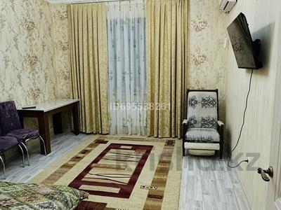 2-бөлмелі пәтер · 54 м² · 2/4 қабат, Жемчужная 1/1, бағасы: 14 000 ₸ в Актау, мкр Приморский