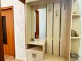 2-бөлмелі пәтер · 45 м² · 2/5 қабат, Пришахтинск, 22й микрорайон 5, бағасы: 13.9 млн ₸ в Караганде, Алихана Бокейханова р-н — фото 9